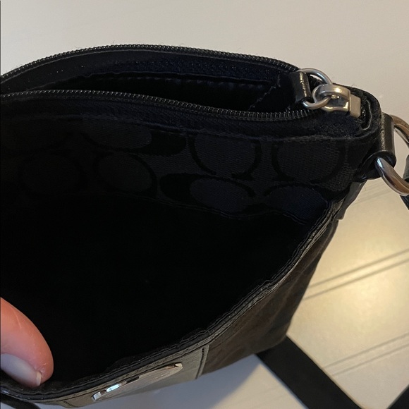 Coach Black Crossbody Bag - Picture 3 of 7